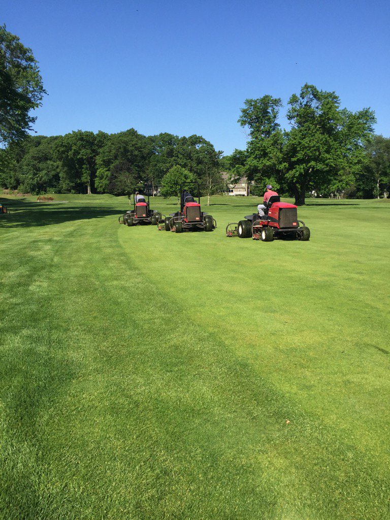 <a href="/TPC_Toro/">TPC-Turf Products</a> <a href="/ToroGolf/">Toro Golf</a> tandem 5410's @ Wellesley CC on a beautiful Saturday morning