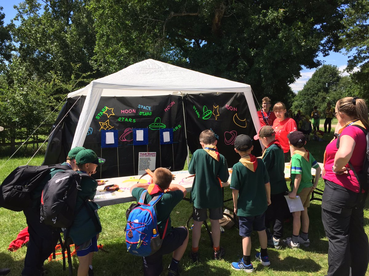 TMbravoscouts's tweet photo. at @FundaysUK @bushywoodowl @heliosesu @ESussexScouts @ESussexScouts have a go at mini xbows &amp; find us on Essex chase https://t.co/hEbjDP6ol9