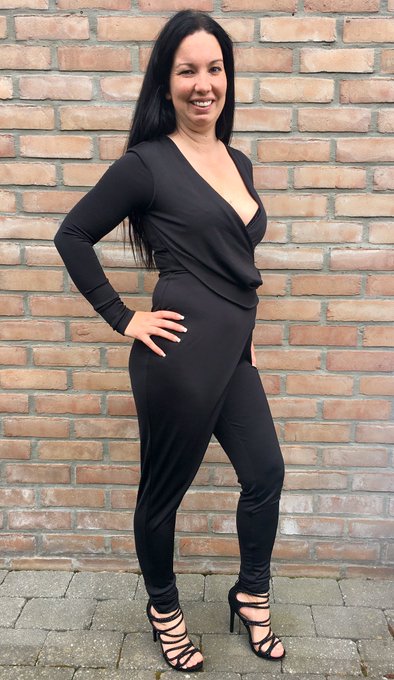 Einen sonnigen Nachmittag meine S&uuml;&szlig;en 🌞🌞🌞  #sommer #sonne #strand #mallorca https://t.co/5R3PPebnoy<a href="/tag/sommer"class="tags">#sommer</a><a href="/tag/mallorca"class="tags"><span>#mallorca</span></a><a href="/tag/sonne"class="tags"><span>#sonne</span></a><a href="/tag/strand"class="tags"><span>#strand</span></a>