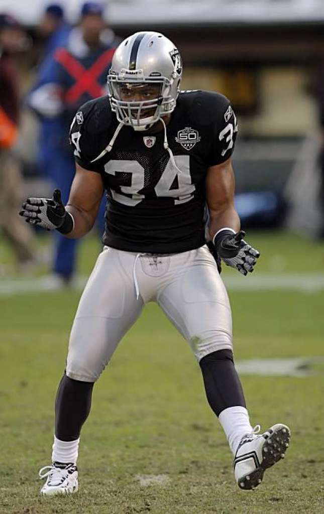 Happy birthday to former S Mike Mitchell, June 10, 1987. 