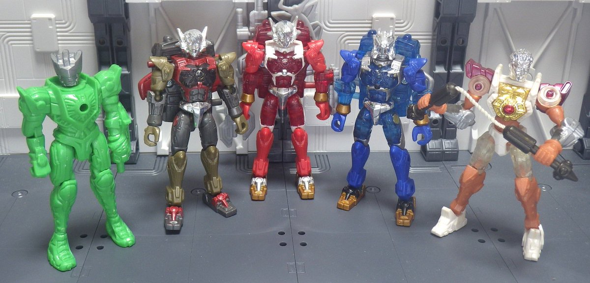 食玩？のイザム、シークレットブレストのスパイアーサー、レーザー