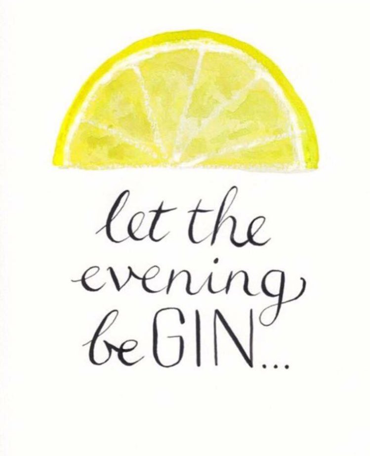 SlugNewc's tweet photo. Put a smile on your face! 
It's #NationalGinDay  
😁 https://t.co/YdQohXvoJH