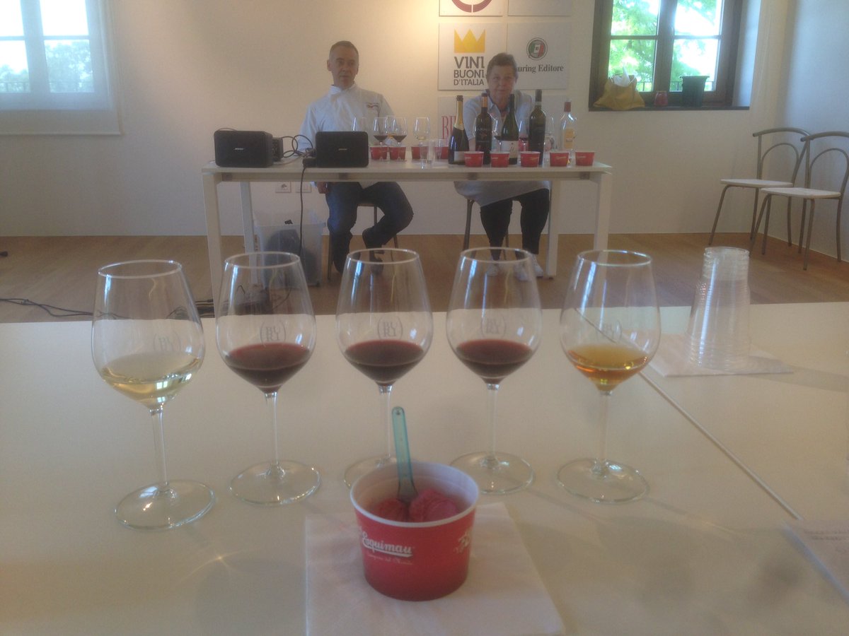 #Degustazione #gelato salato #esquimau #pn a cura di <a href="/vinibuoni_it/">ViniBuoni d'Italia</a> durante la #fieraregionaledeivinidibuttrio  🍷🍨🥂🍧 #Buttrio #FVG