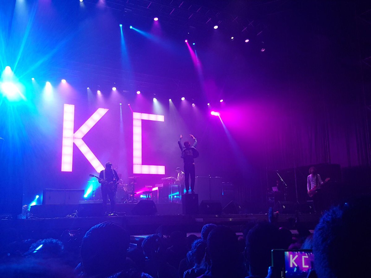 Sandryalves's tweet photo. Remember Kaiser Chiefs in Benicassim 😍SanSan Festival. I need more concerts!! https://t.co/n2WP981TxA