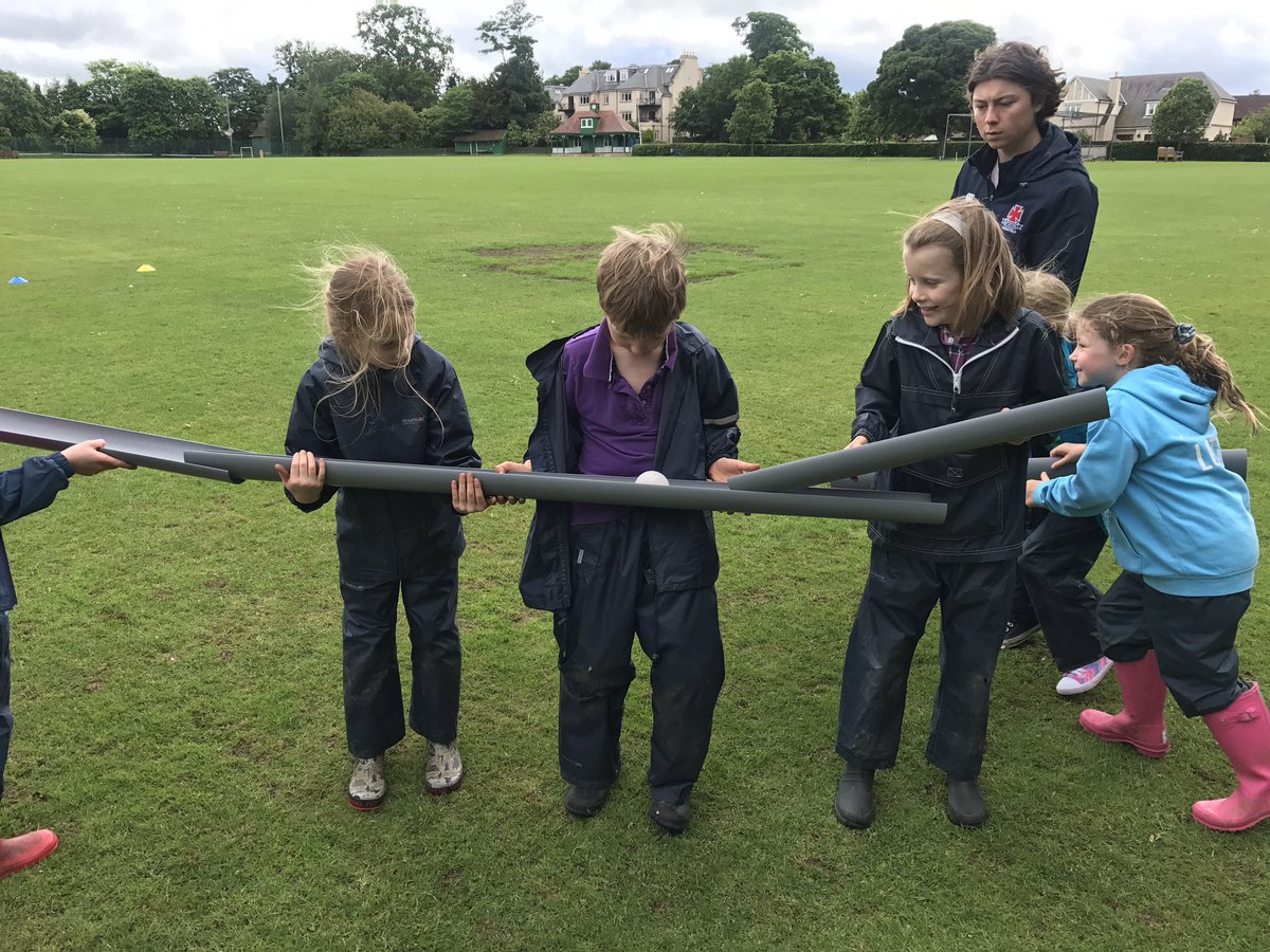 cargilfield's tweet photo. Great team work on the gutter challenge by some of P3 #steadyhands #teamwork #teambuildimg #fun #iloveboarding @BSAboarding https://t.co/Ik7ZJybgn0