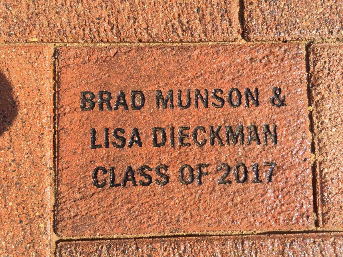 united139166's tweet photo. Graduation day! B.S. Physics #NCGrad2017 https://t.co/BYO0i2qJxH
