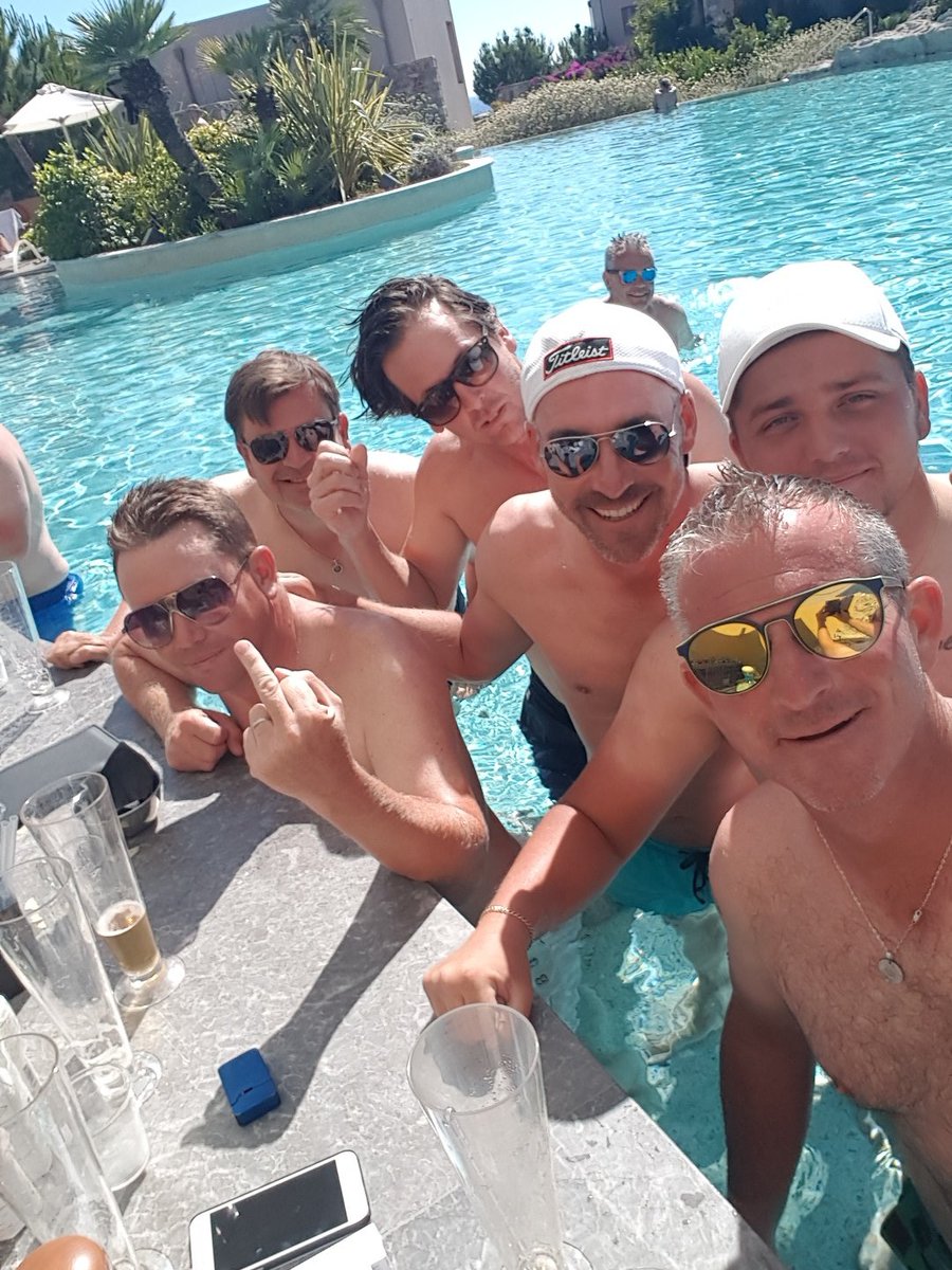 QSchoolWanker's tweet photo. https://t.co/sizwC1rZnE