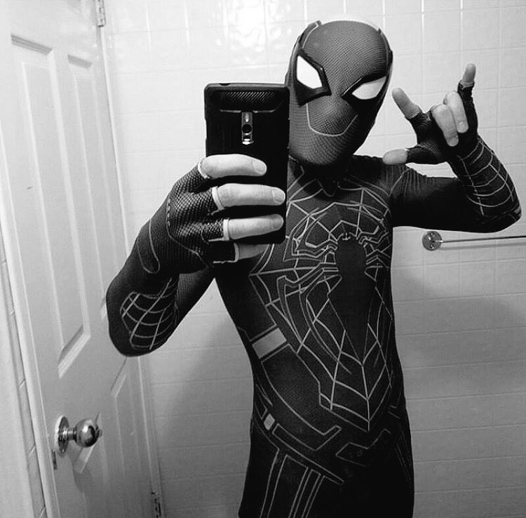 GerardoZeuqram's tweet image. Ya falta poco 😎🤘🏾🕸🕷 #Spiderman #SpyderTeaserOnTheWay  #AmazinSpider