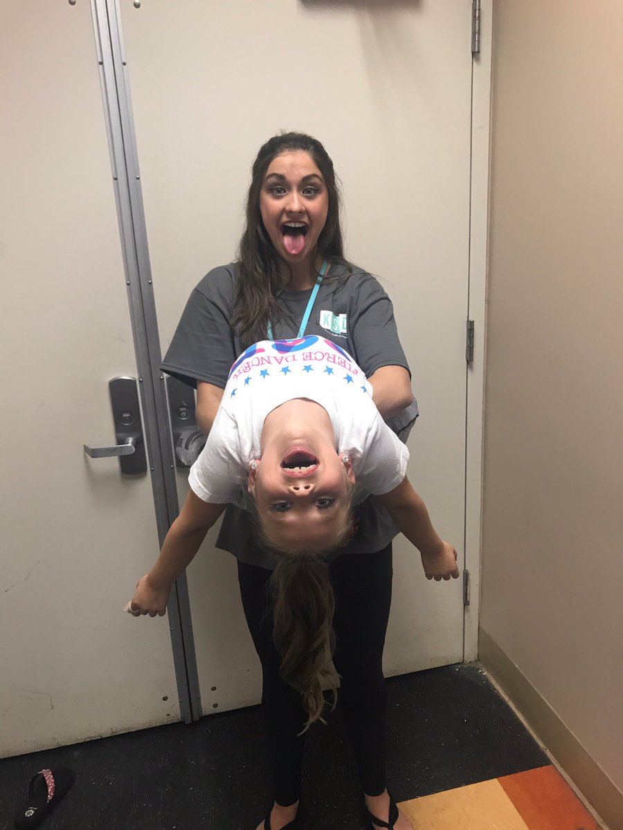 MarieTrent's tweet photo. #ksdyear6 https://t.co/Tzsgi2tSjg