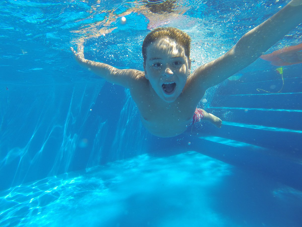 DCDSchool's tweet photo. What are your plans for summer? Share your pics with us by using #DCDSsummer https://t.co/xAwayu5v6W
