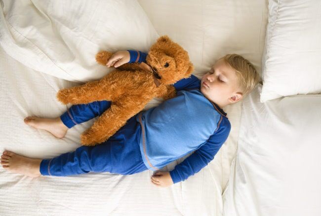 Seguiamo il live di <a href="/100per100mamma/">100%mamma</a> da Torino che ci svela il nuovo letto Flip 4-in-1 di #DorelanTTC #TBnet