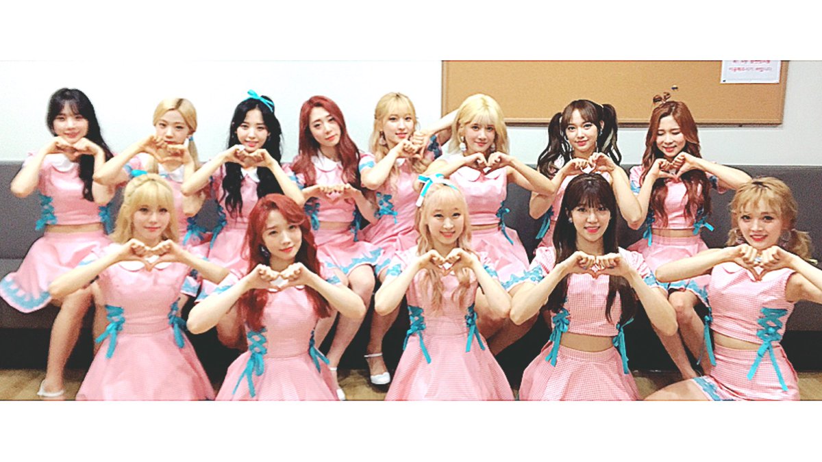WJSN_Cosmic's tweet photo. [#WJSN]
#우주소녀 #HAPPY
팬사인회 끝❣️
우주소녀와 함께
즐거운 주말 보내세요💘
#해피해피해피 https://t.co/wv5ffFf3lx