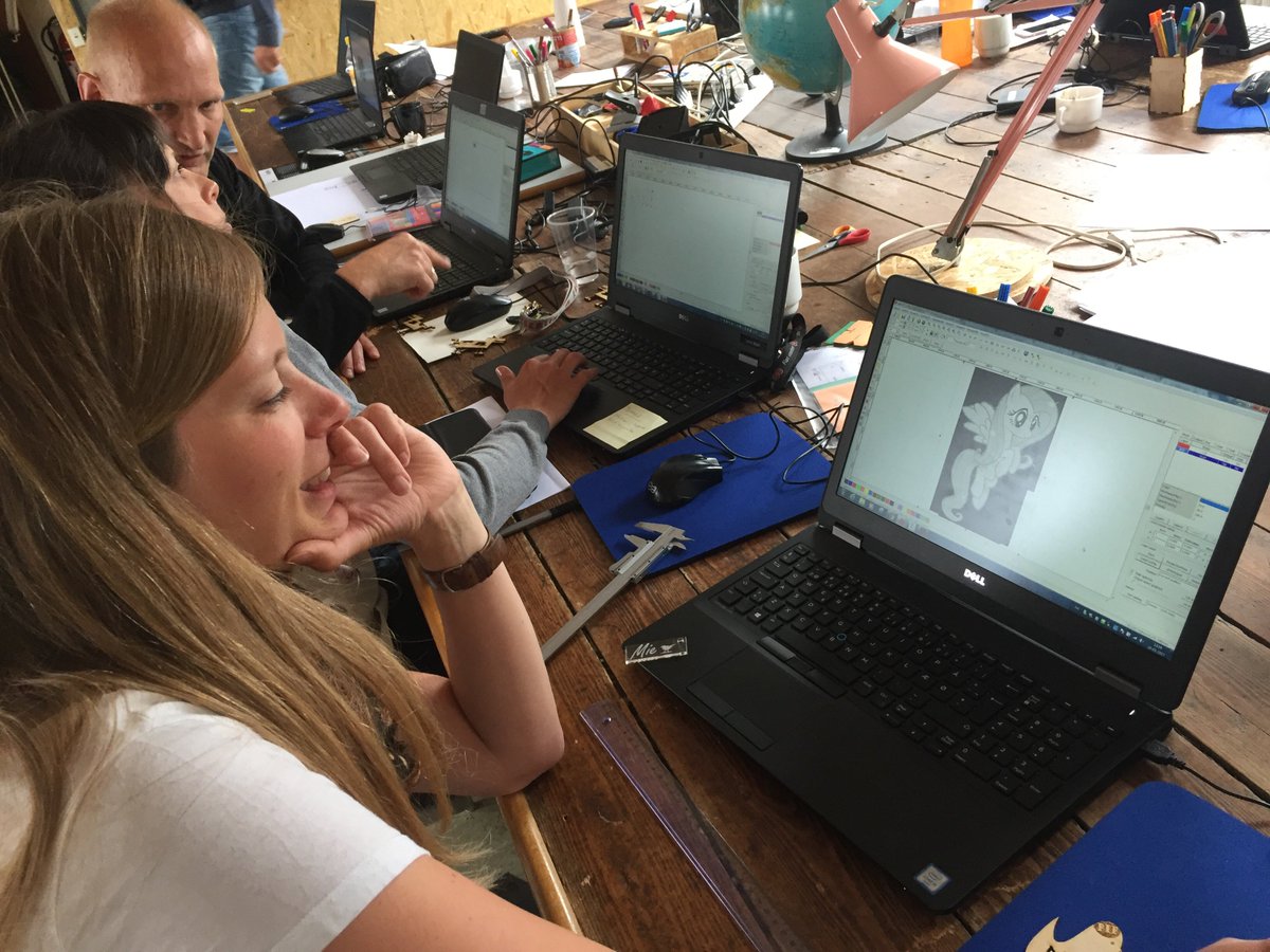 PEDUARD's tweet photo. First of my workshop days in #designthinking @ Vejle Kommune. Fun and high spirits! #EDUTECHLAB https://t.co/dCQitieoUN
