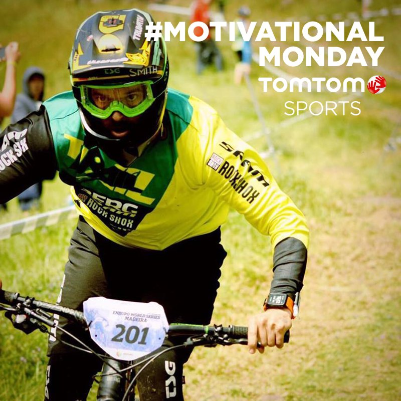 TomTomPortugal's tweet photo. Encara a semana de frente! #MotivationalMonday #EmbaixadoresTomTom (foto: Miguel Santos via Marco Fidalgo) https://t.co/fMx0Nrb1lM