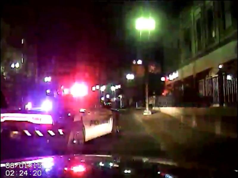 AtlantaChatRoom's tweet image. *** BREAKING NEWS *** TIGER WOODS ARREST VIDEO LEAKED ~~~ GO HERE: unitedstateschat.net/index.php?p=3_… ~~~~ #MemorialDay #GoodThingsforLife