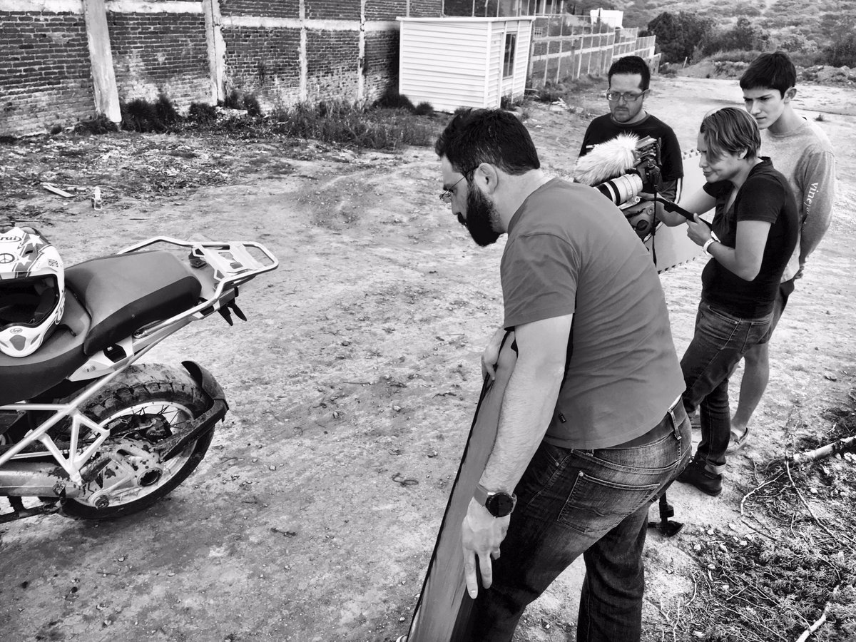 Mission_MX's tweet photo. Realizamos el rodaje para promos de #GSTrophy, que pronto se llevará a cabo en #EdoMex bajo la batuta de #EsmeraldaMotors para #BMWMotorrad. https://t.co/6p9IIEEMWJ