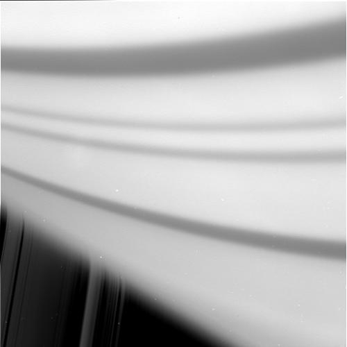 RawCassini's tweet photo. 'SATURN-RINGS' @ 2017-05-28 14:33 w/ ISSWA using CL1 &amp; CL2. NASA/JPL-Caltech/SSI https://t.co/7ARjUtuCN9 https://t.co/aaWPifvf0k
