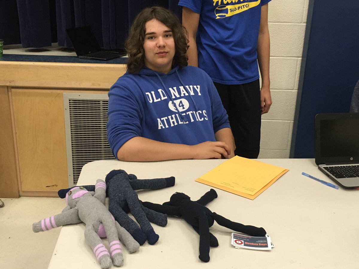 Look at these student-made products!!! Crazy impressive! Way to go <a href="/Hillcrest_TVDSB/">Hillcrest PS</a> #Entrepreneurs !