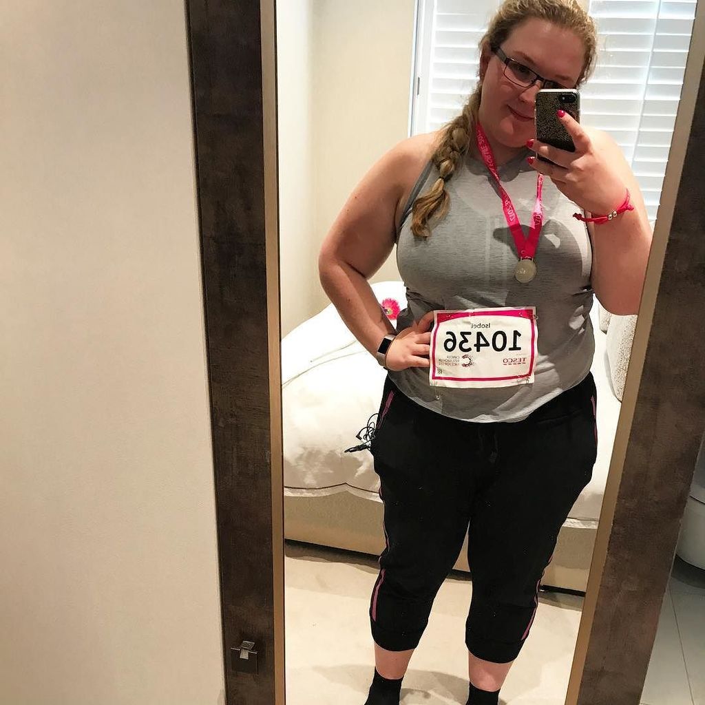 isobelrose27's tweet photo. It's the only medal I've ever won and I'm going to wear it everywhere from now on 😂👍🏻#raceforlife #5kcomplete #fir… https://t.co/mUIijczo8C https://t.co/MTb5C35TXn
