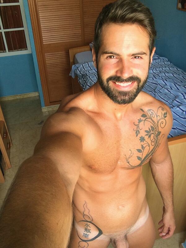 "<a href="/miguelsolo611/">🎬𝗠𝗜𝗚𝗨𝗘𝗟 𝗦𝗢𝗟𝗢 ™ ✪</a>: StarSelfie📲
<a href="/daniroblesxy/">D A N I   R O B L E S</a> "que bello