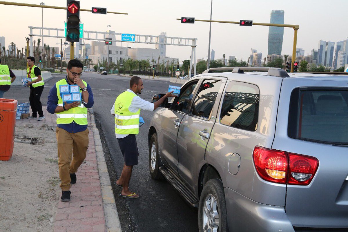 مركز العمل التطوعي tweet media