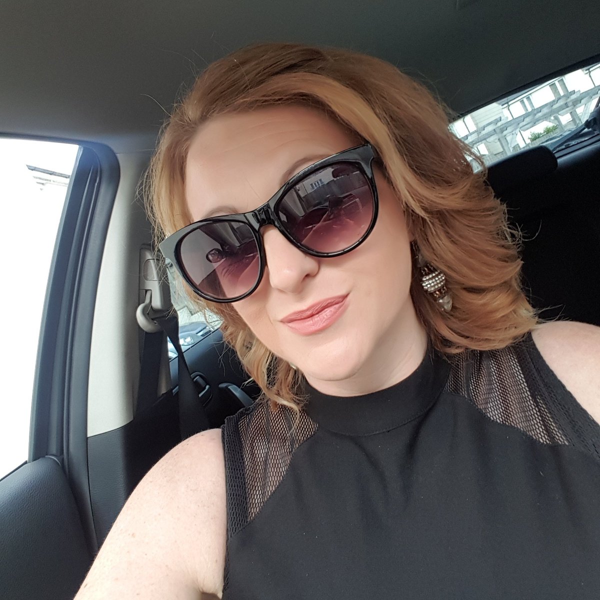 sozpink's tweet photo. #NewProfilePic https://t.co/Ensbp8jf3d