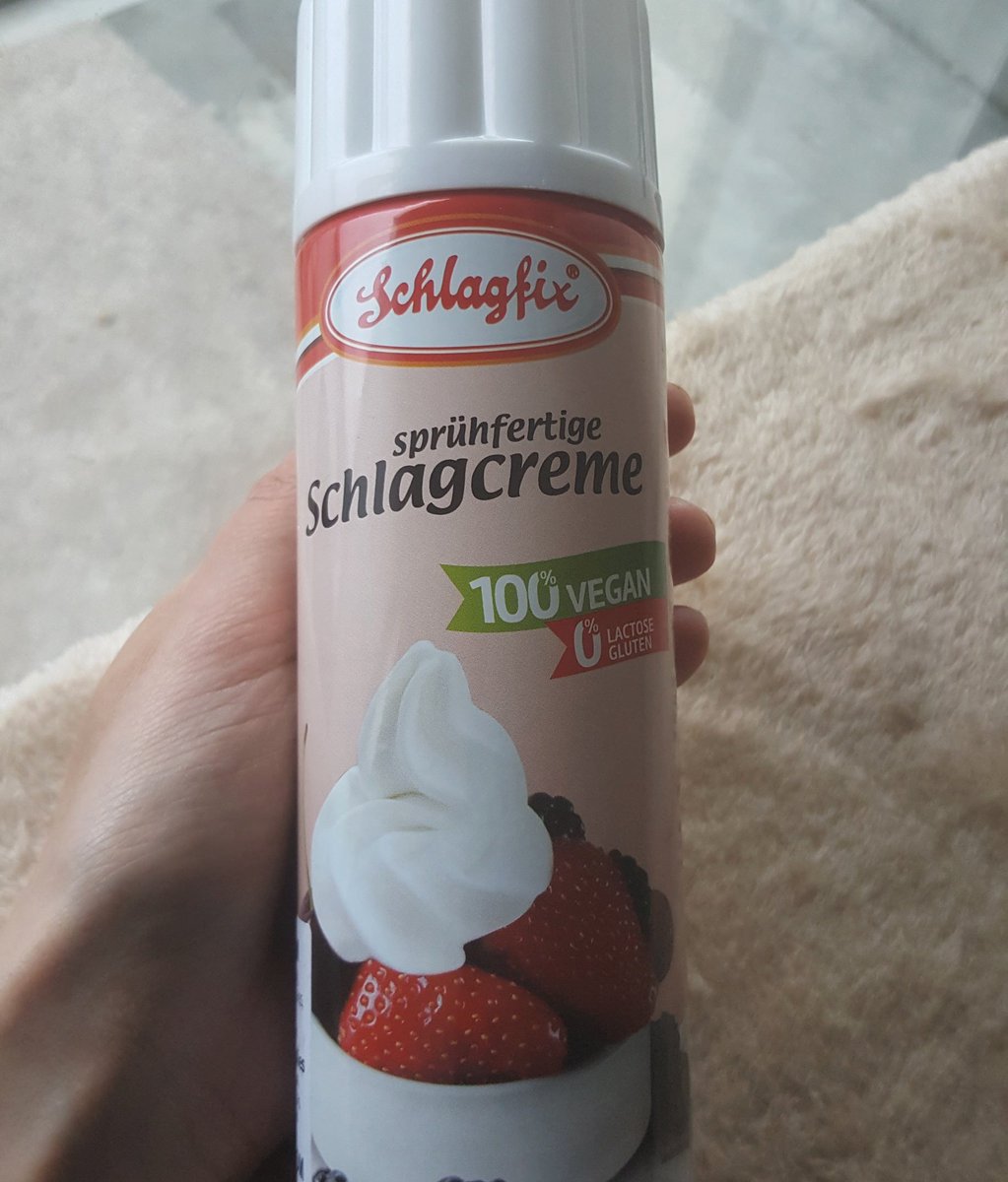 leanner__'s tweet photo. Can't get enough of that Schlagcreme! 🙊 #Schlagfix #vegan #mindinthegutter https://t.co/5jmL0LcnLF