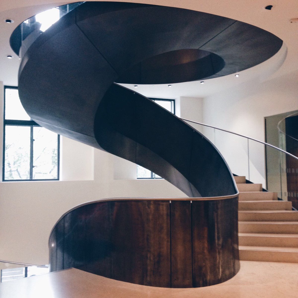 unknownwatches's tweet photo. Spin me around. Love the Welcome Collection staircase. #myUNKNOWN #LondonLife https://t.co/ny3GXp49Wn