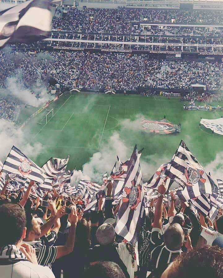 Corinthians's tweet photo. Que saudade de casa. Ainda bem que sábado tem #Timão na @A_Corinthians! Bom dia, #Fiel! https://t.co/8xHWzdKhuQ