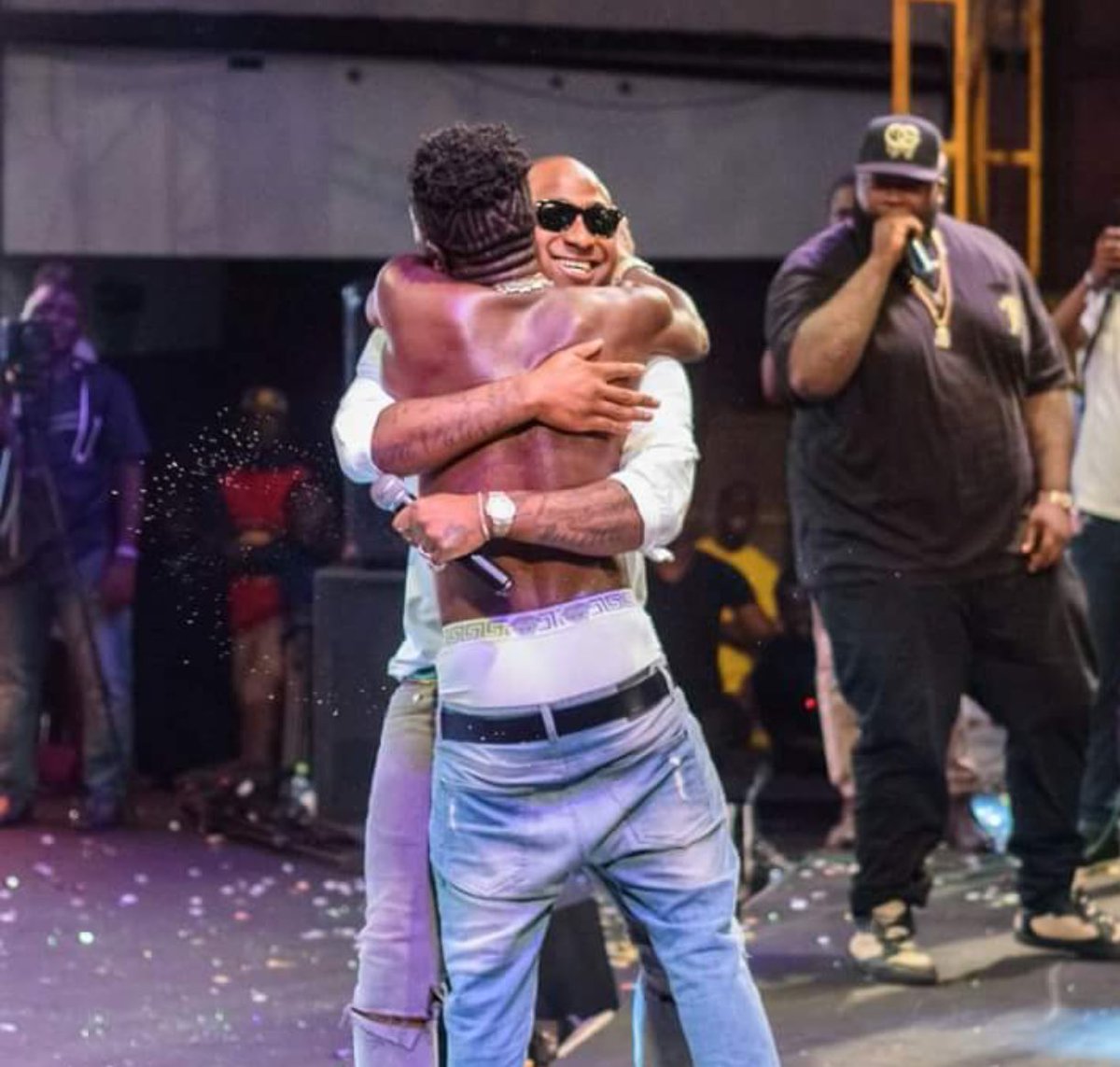 davido's tweet image. SM 4 LYFE! 🇬🇭🇳🇬@shattawalegh !