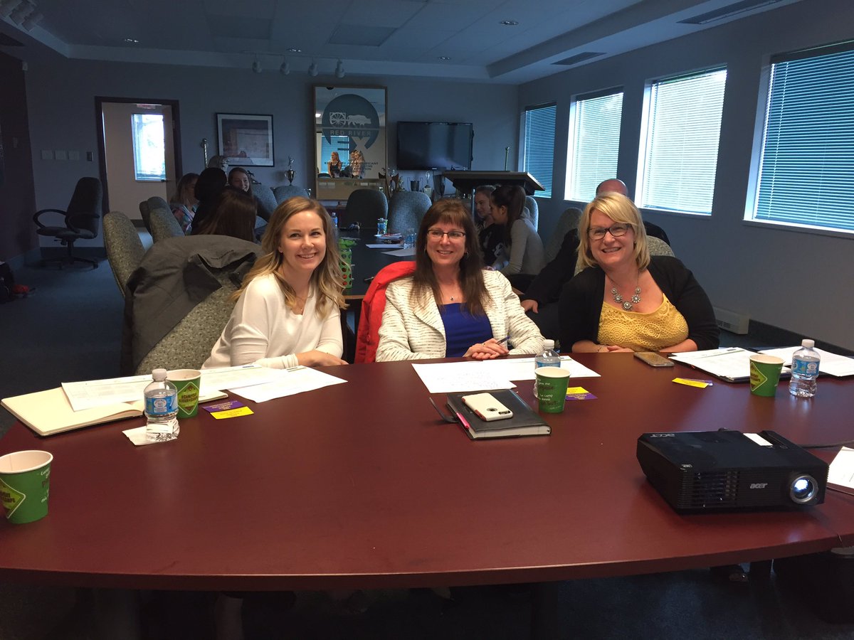 aitcmb's tweet photo. Special thanks to our talented #GENAG judges! Your leadership in #MBag is inspiring! #Iworkinag #AGeducation #mondaymotivation https://t.co/hxDK4UBm0q