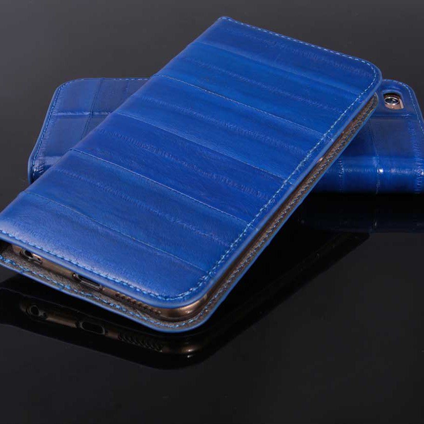 xone_za's tweet photo. This Eel Leather cover provides your device with both protection against damage and an unique look. Find at https://t.co/UkwvtLfjpl #XOneZA https://t.co/vzPJcg0Q5S