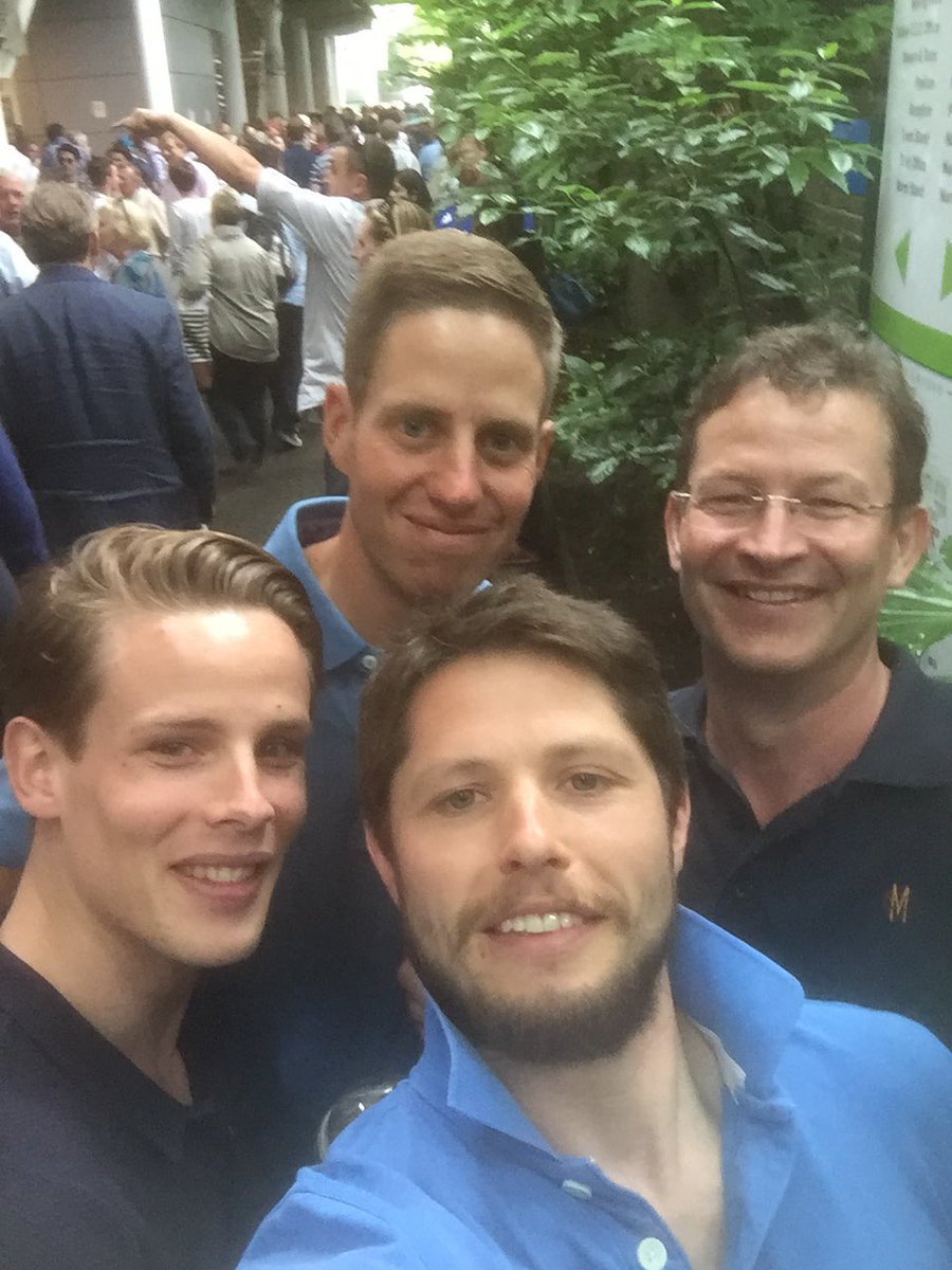 MarkChristmas82's tweet photo. @LintonParkCC day out @HomeOfCricket - couldn't fit Boyns or High into the frame! https://t.co/wvO7JwDFB5