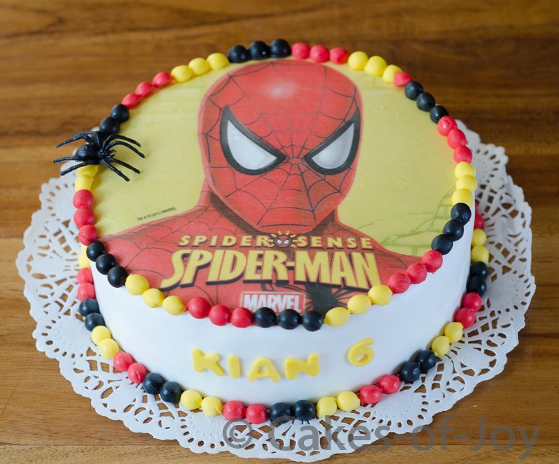 Cakes_of_Joy's tweet photo. #warmweerentaartenmaken #groteuitdaging #Ididit #verjaardagstaarten #taarten #cupcakes #glutenvrijetaart #Batmantaart #Spidermantaart https://t.co/Qdh6A8FGfS