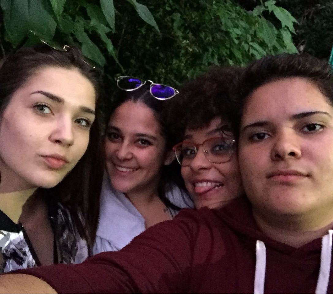 afclarinhaa's tweet photo. Melhor rolê, sem duvidas 👽❤ #Origens #SenteOProoooong #Fritaaaa https://t.co/wSOSojKWs3