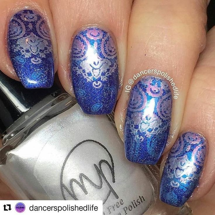 This looks glamorous! Check these manis by <a href="/indieswatch/">IndieSwatch</a> from Instagram!
messymansion.com.au/products/...