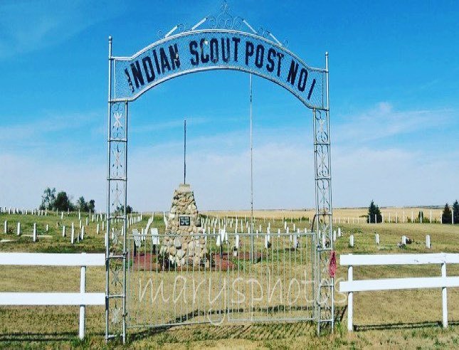 BTFLBadlandsND's tweet photo. Pay respect. #honor #thankyouforyoursacrifice #IndianScouts #OldScouts #cemetery #military #nativeamerican #MHAnaโฆ https://t.co/oBtmUA4Ocn https://t.co/VNAo5dpiWX