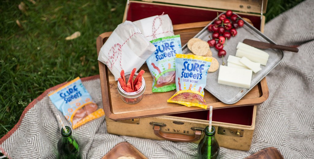 SurfSweets's tweet photo. The best way to end a picnic is delicious #allergyfriendly treats from #surfsweets. #noartificialcolors #organic https://t.co/nWqE9l0aM9 https://t.co/DeBVnLXDus