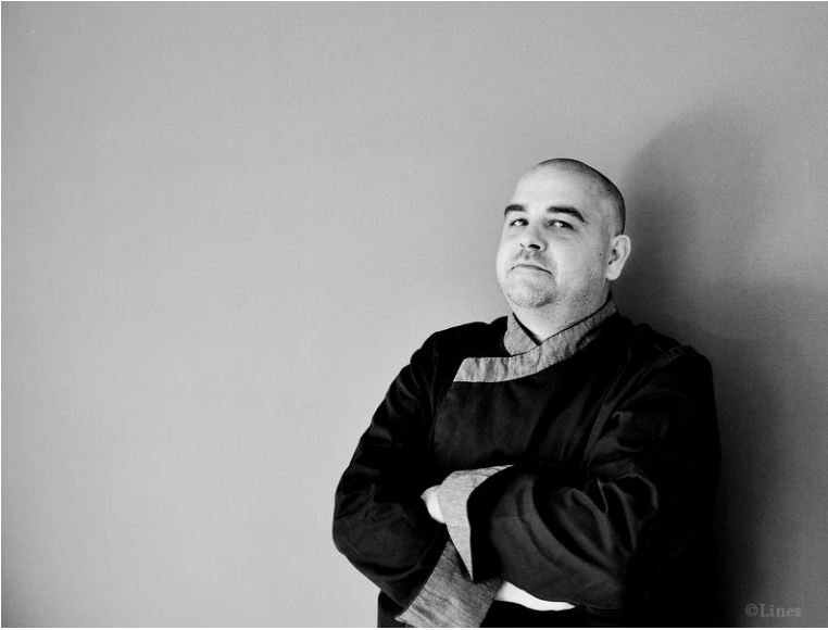 lines_world's tweet photo. #Cannes #cuisine et #photo les deux passions de Patrick par Lines #midem #portrait #headsot #newyork #paris https://t.co/cIqrEBonLk https://t.co/ixIIq3qISu