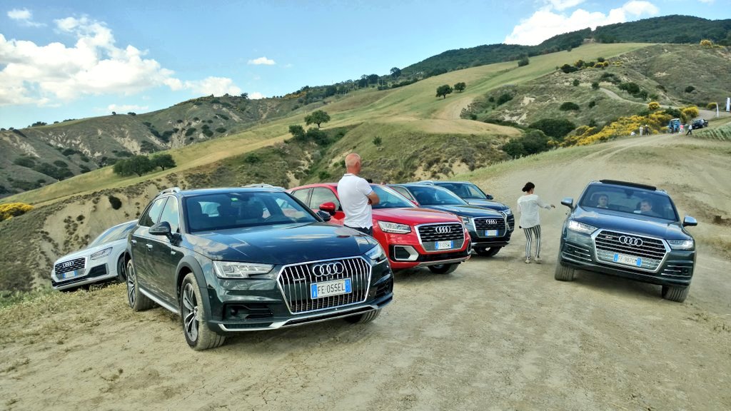 AutoCapitaI's tweet photo. Da Bari a Matera, dall'Adriatico allo Ionio, su asfalto e in offroad, la #gammaQ di @AudiIT alla prova della Basilicata. https://t.co/L4v7WCqJ0y