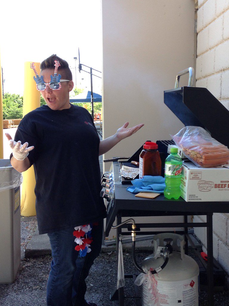 Rebekahjr's tweet photo. Grill master Gina. @MarkMiller4519 @thd2014 @jeff_trent @mlindsey1223 @Nisseinny @BPlantenberg https://t.co/jTCo6nRRqi
