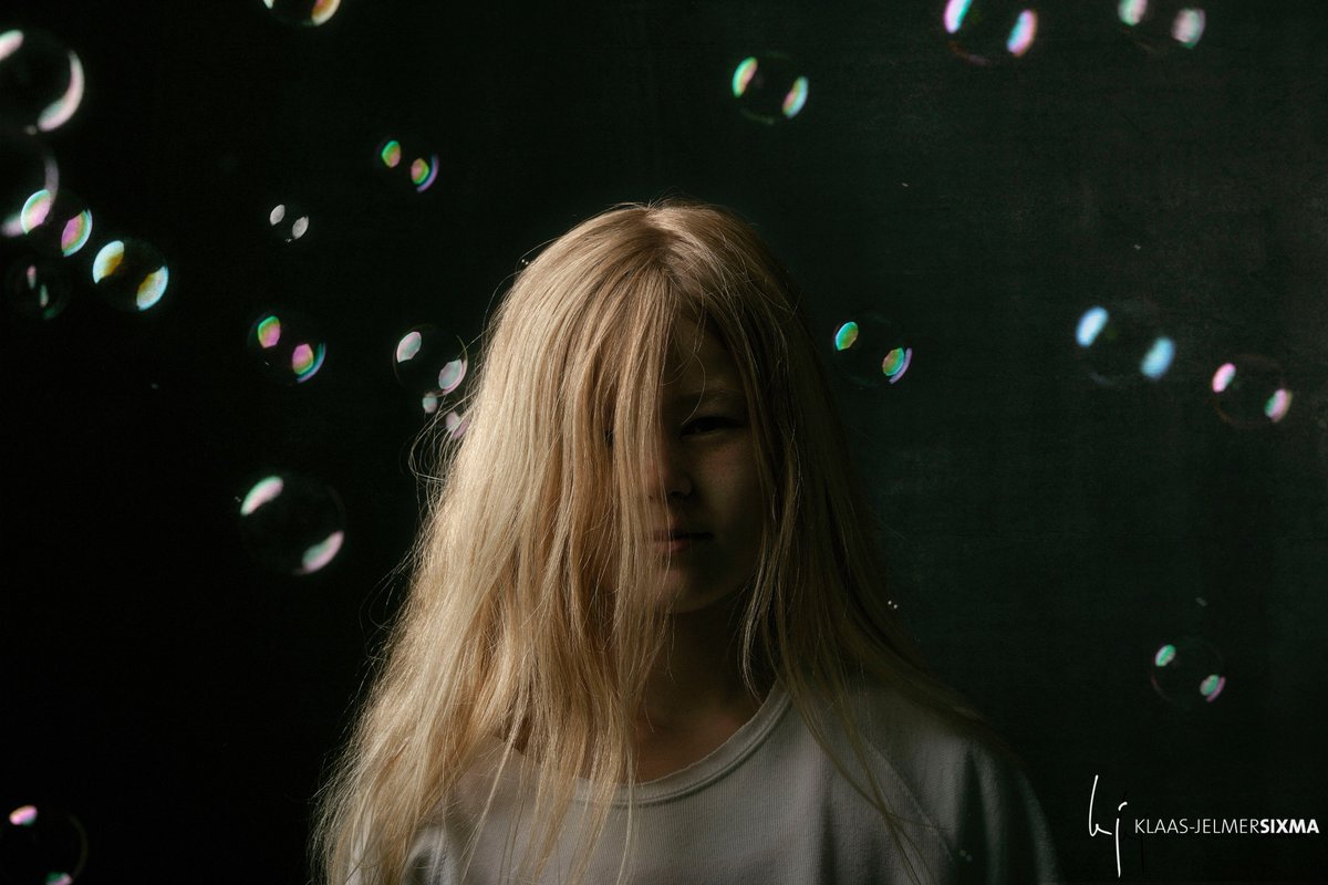KJSixma's tweet photo. uit de shoot met Ines! #portrait #mood #photography #canon #sprekendefotos https://t.co/bxnIMfUXe1
