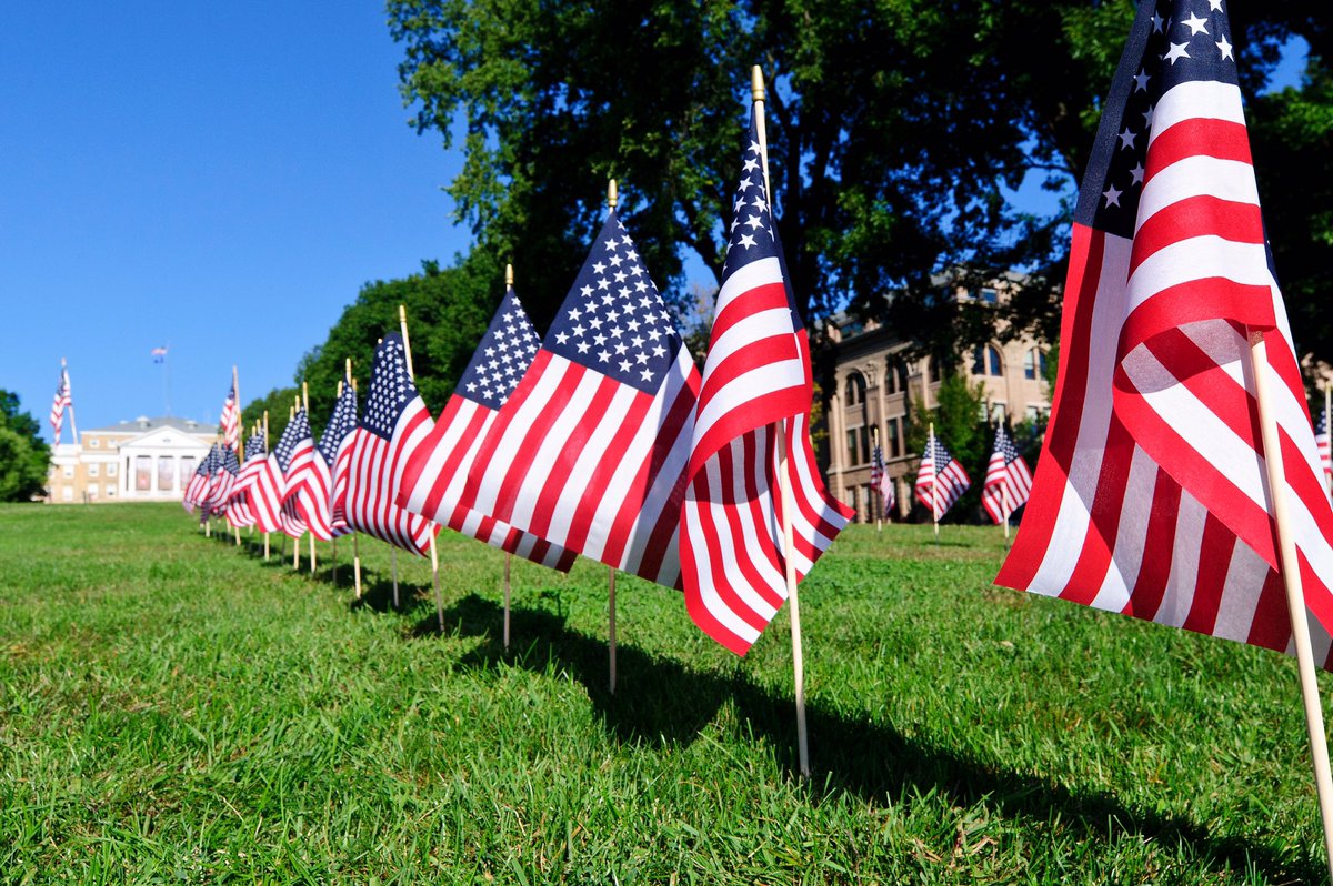 UWMadison's tweet photo. Today we honor the brave men and women who have sacrificed their lives for our country. #MemorialDay https://t.co/pHhmExT5g3