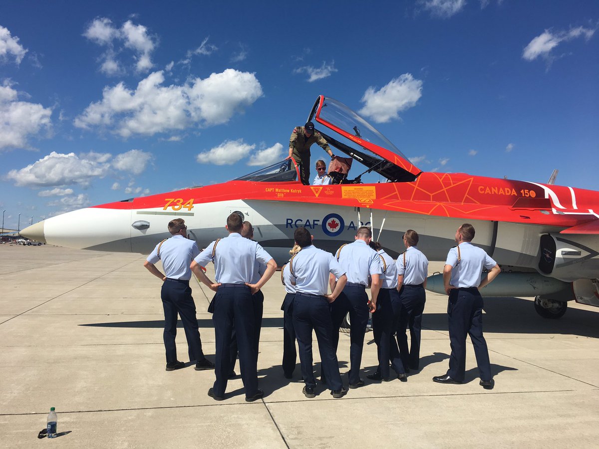 CF-18 Demo Team tweet media