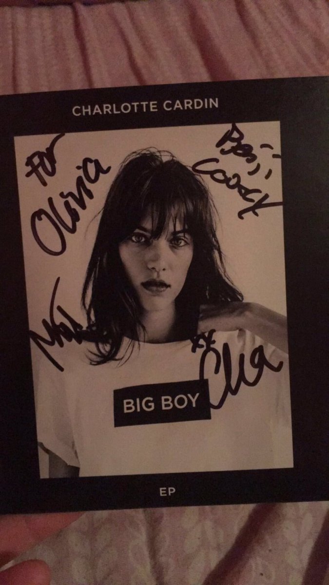 CardinNews's tweet photo. May 28th, I met Charlotte Cardin and her voice is amazing and she was so kind. I'm a huge fan an can't wait for more music @Charlottecardin https://t.co/njFsKx8ykw