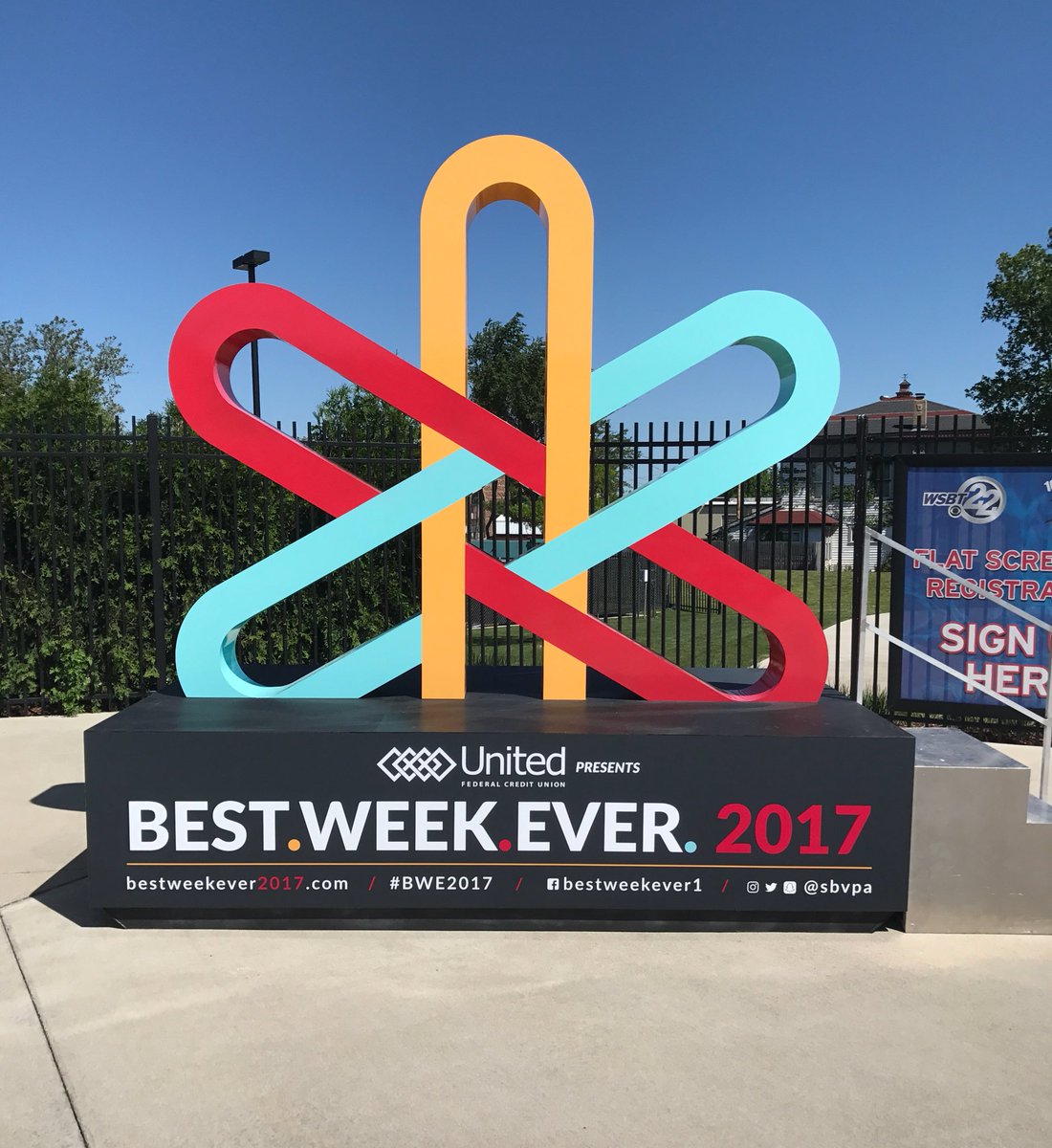 SBCubs's tweet photo. Are you ready for the #BestWeekEver? We are! #SBCubs https://t.co/PG5hDwCJaO