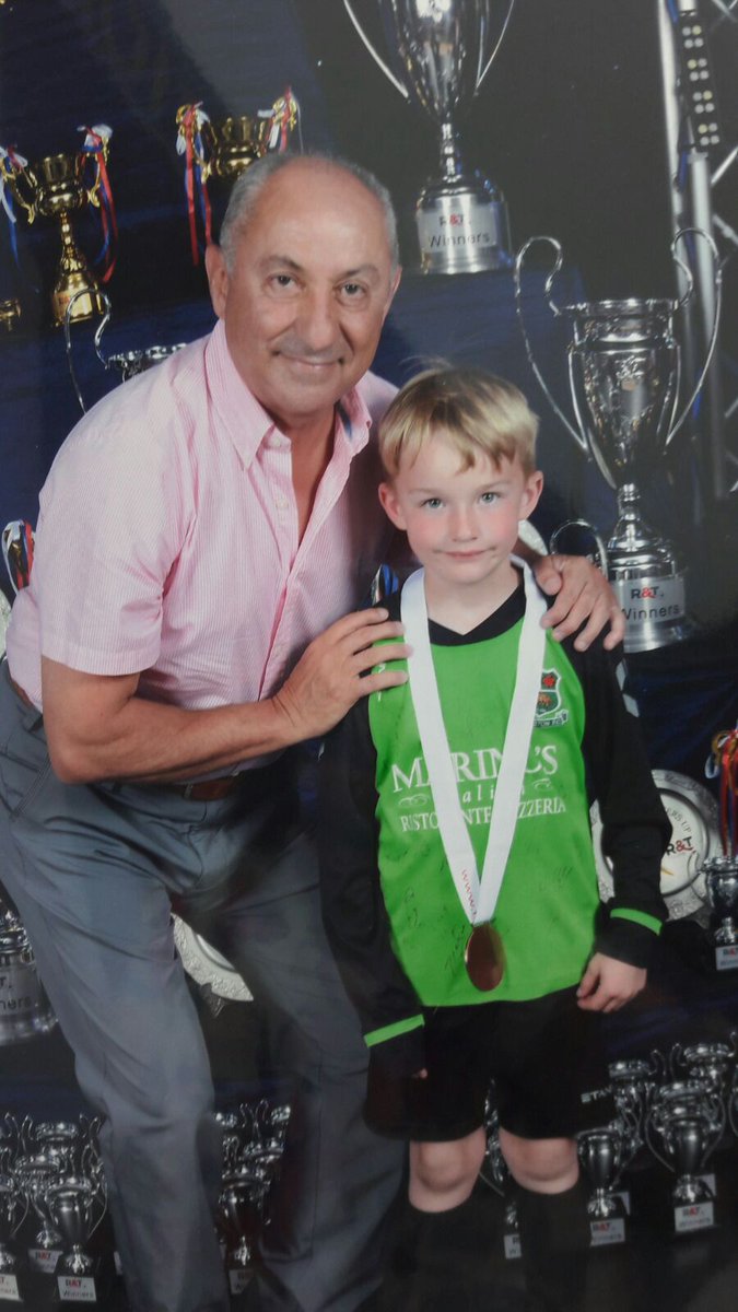 StonierDonna's tweet photo. Thank you @osvaldooardiles for this fab photo #ribbletonfc #rttours #grassroots https://t.co/hu5Dco9rJq