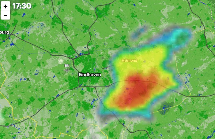 OnTheMaxx's tweet photo. Oosten van Eindhoven pittige onweersbui met mogelijk hagel (paars) en wolkentoppen tot 12-13 km (oranje/rood)! https://t.co/d3Ks1UIE9Q