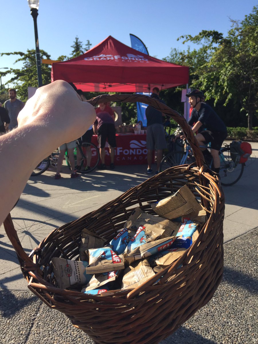 rbcgranfondo's tweet photo. Our Bike to Work Week booth has @ClifBar Bars. Fuel up on your commute in #Vancouver We're on Victoria & Broadway #btwwbc @WeAreHub https://t.co/IMkr9XiepY