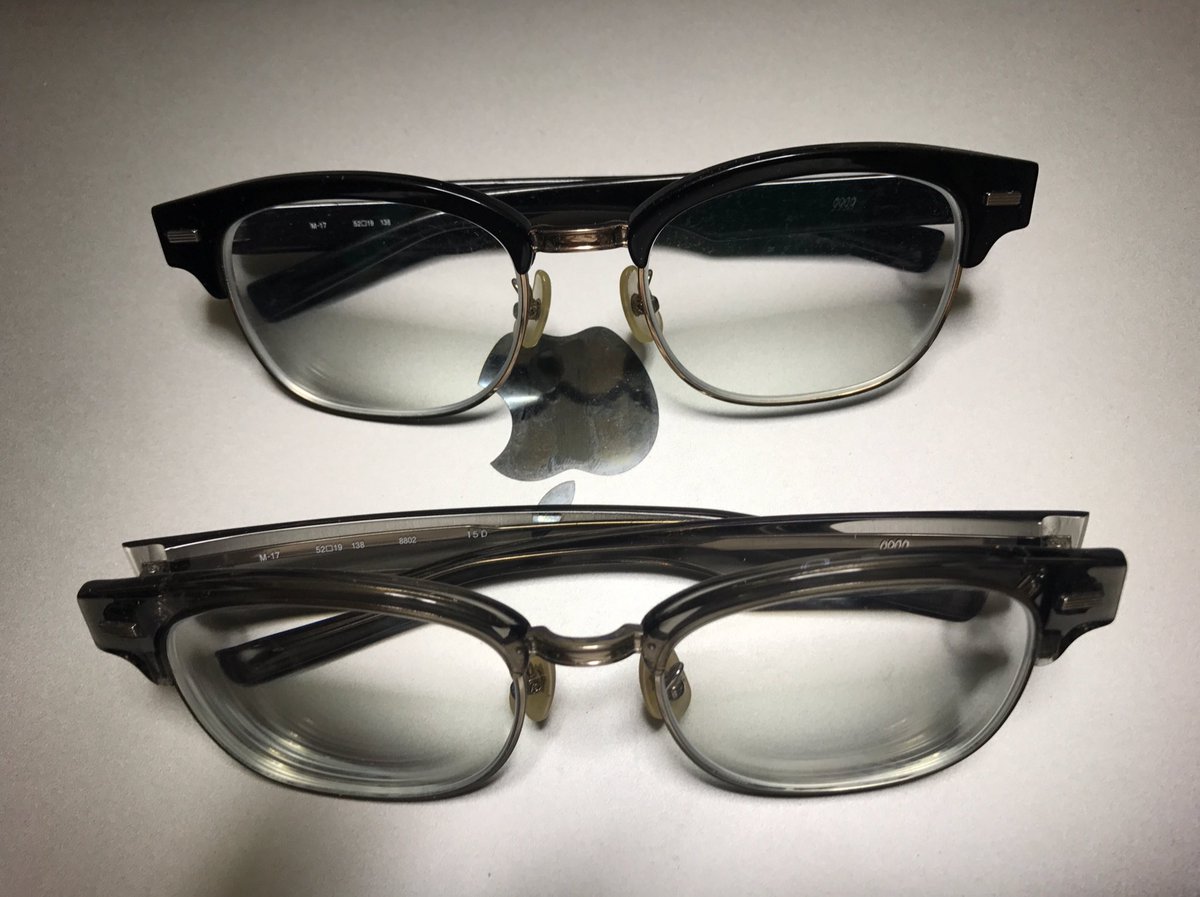 ジジリ בטוויטר マイインターンのロバート デニーロのメガネがカッコ良いと思いサーモントタイプフレームを購入して使用していたのですが Wowowでマイインターンを見直したら普通のメタルフレームでビックリしました でも999 9の直営店でメガネのクリーニング液を